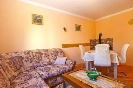 Apartment Almira Póla