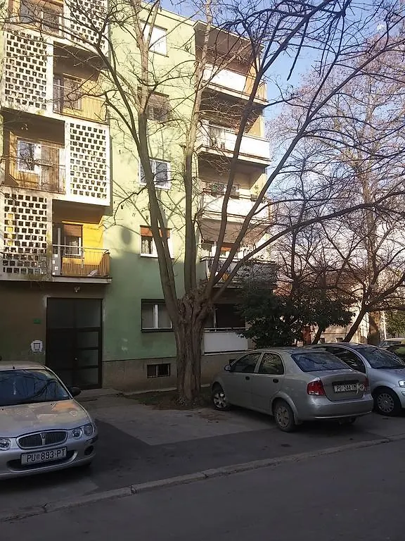 Apartment Almira Póla 0*,  Horvátország