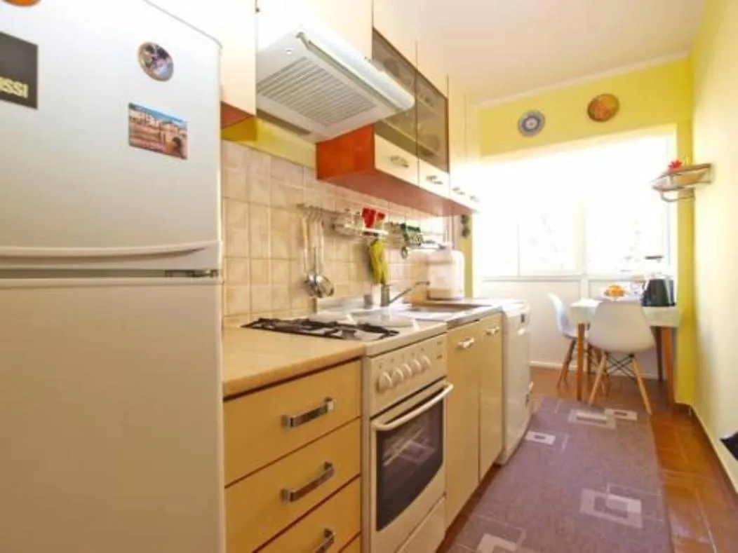 PUY Apartment Almira  פולה