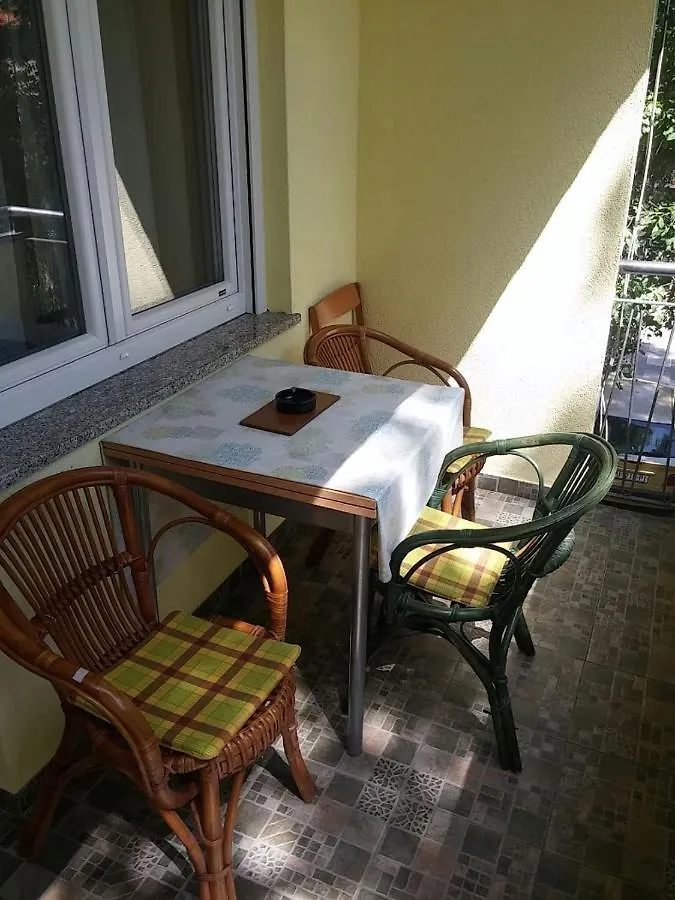 PUY Apartment Almira